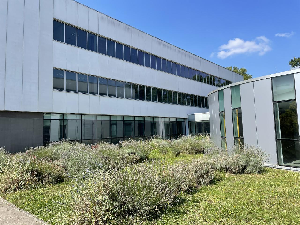 Bureau Saint-Herblain 8245m² Vente bureau Saint-Herblain Loire-Atlantique OVBUR2112318 3